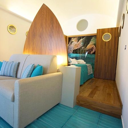 Grotta Verde Luxury Suite By Caprirooms المظهر الخارجي الصورة